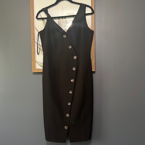 Le Chateau Black Dress - Picture 1 of 4